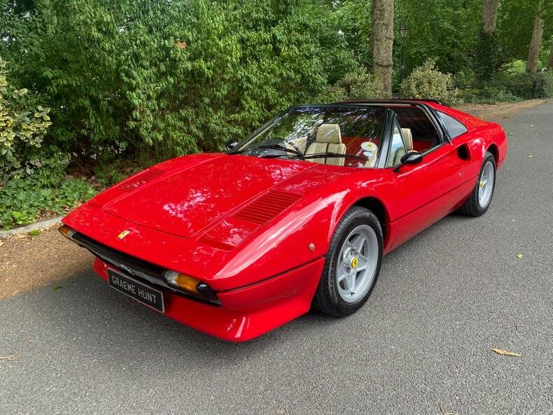 Immagine 2/50 di Ferrari 308 GTS (1978)
