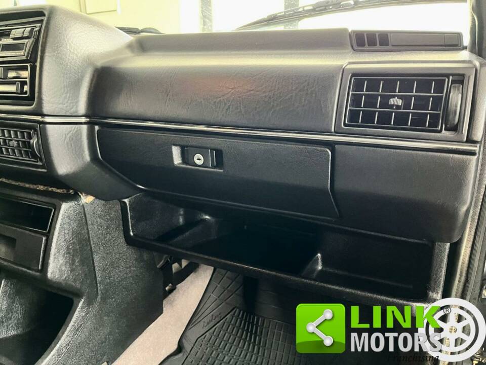Immagine 10/10 di Volkswagen Golf Mk II 1.3 (1990)
