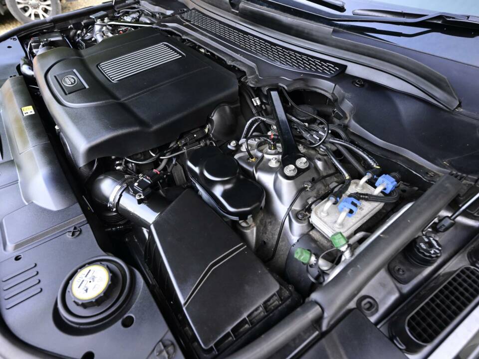 Image 42/50 de Land Rover Range Rover Autobiography SDV8 (2016)