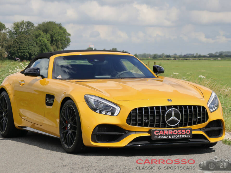 Immagine 45/50 di Mercedes-AMG GT-C Roadster (2018)