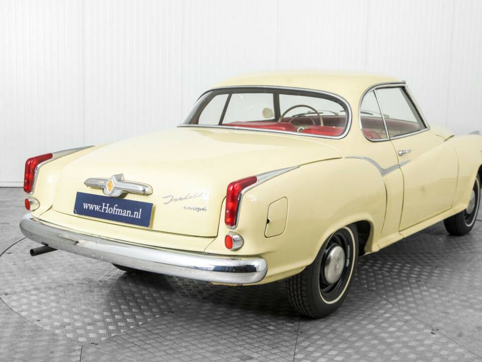 Image 29/50 of Borgward Isabella Coupe (1958)
