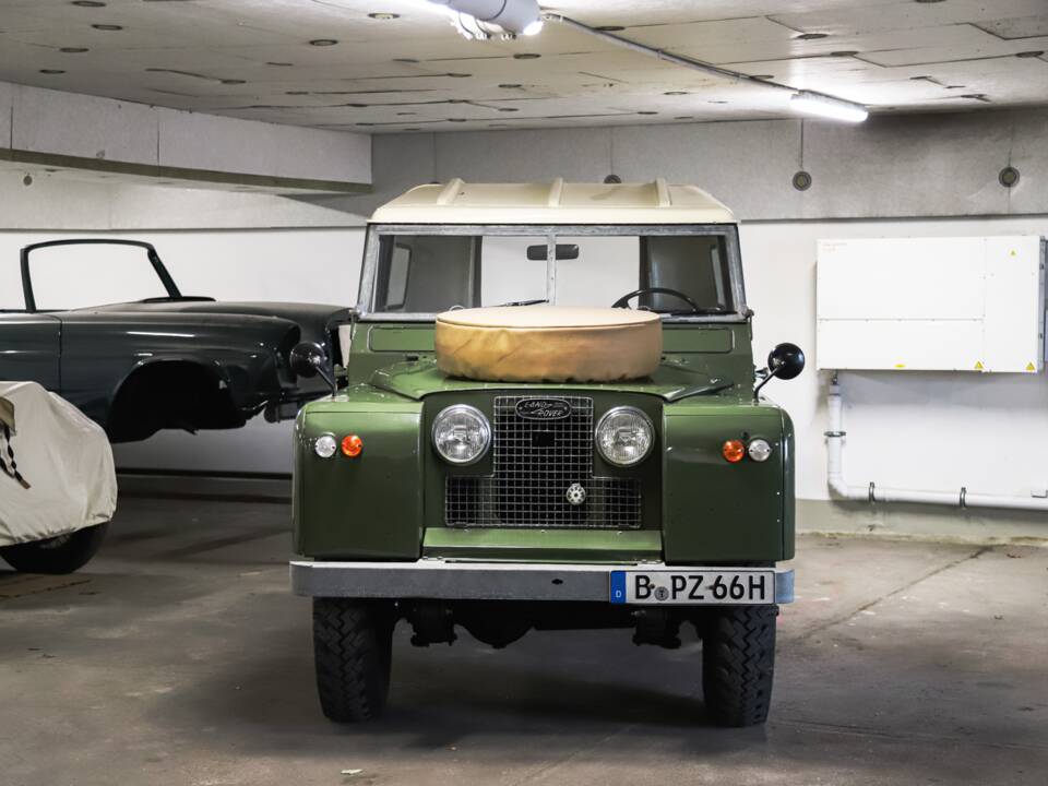 Bild 23/96 von Land Rover 88 (1961)