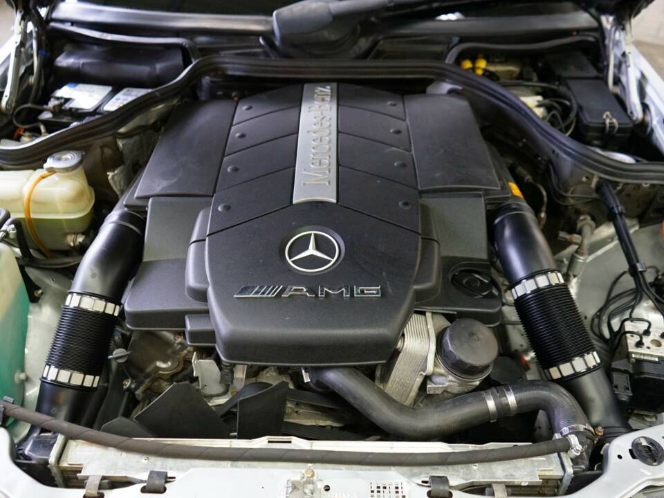 Image 38/68 de Mercedes-Benz E 320 "Final Edition" (1997)