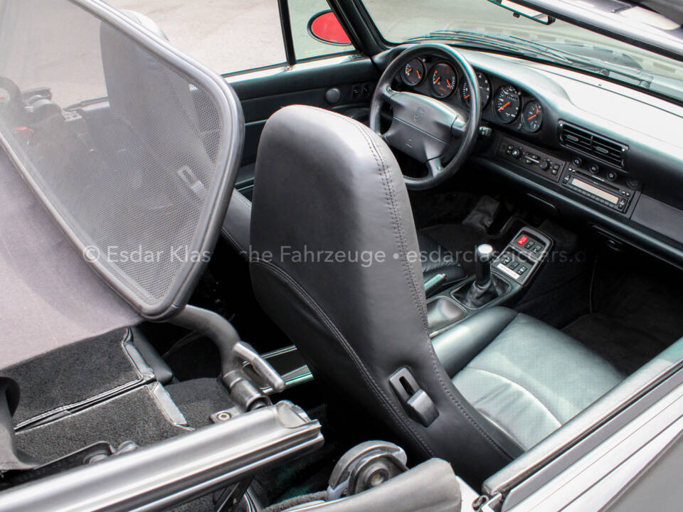 Bild 29/29 von Porsche 911 Carrera 4 (1996)