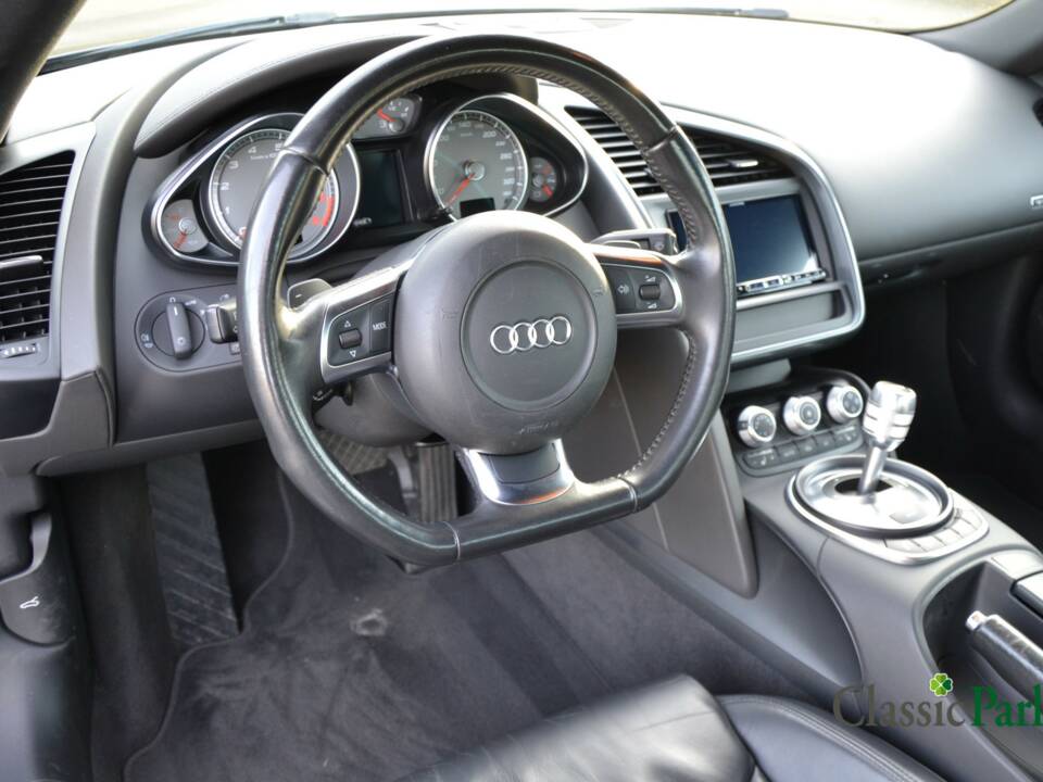 Bild 12/50 von Audi R8 (2008)