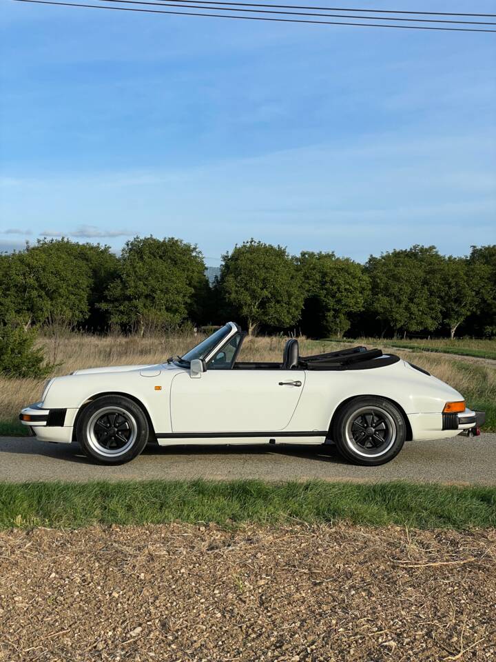 Bild 2/15 von Porsche 911 Carrera 3.2 (1985)