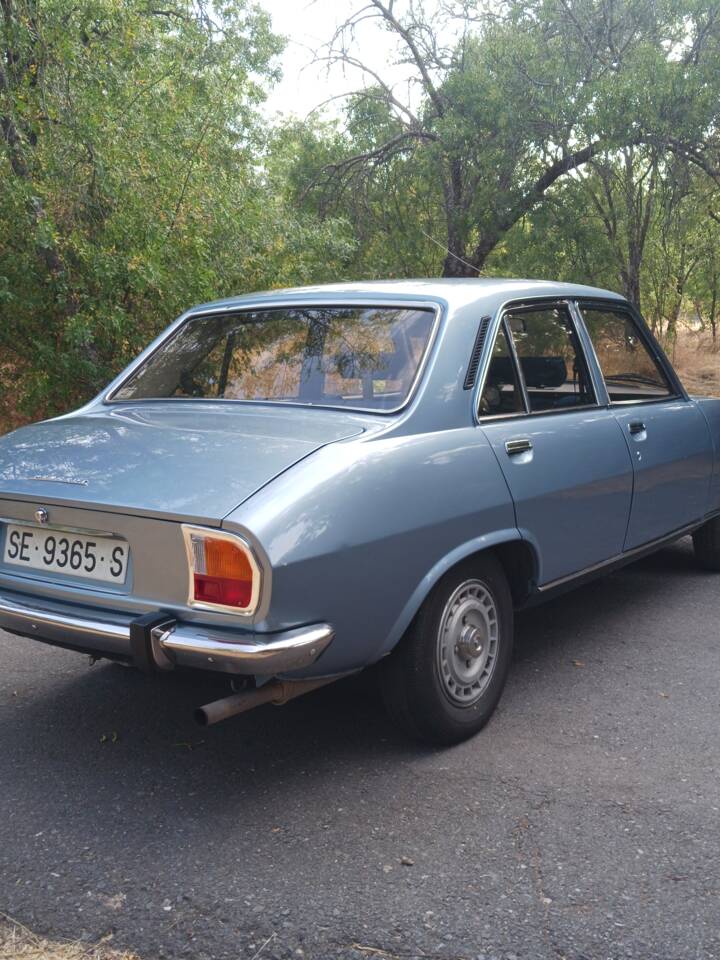 Bild 8/52 von Peugeot 504 (1979)