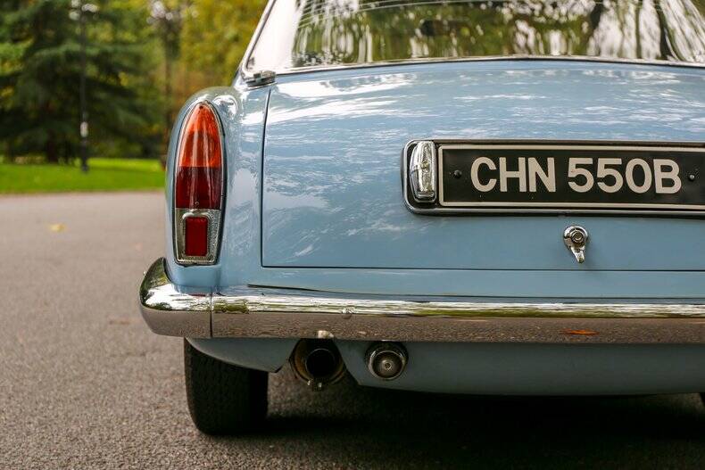 Image 29/50 of Gordon-Keeble GT (1964)