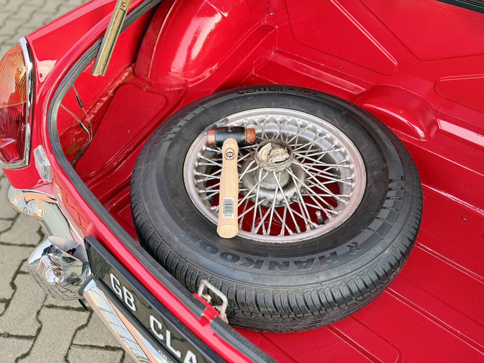 Bild 50/64 von MG MGB (1970)