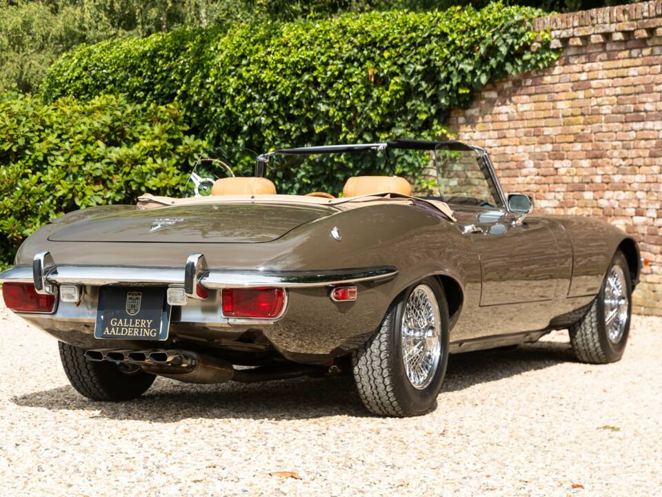 Image 36/50 de Jaguar Type E V12 (1973)
