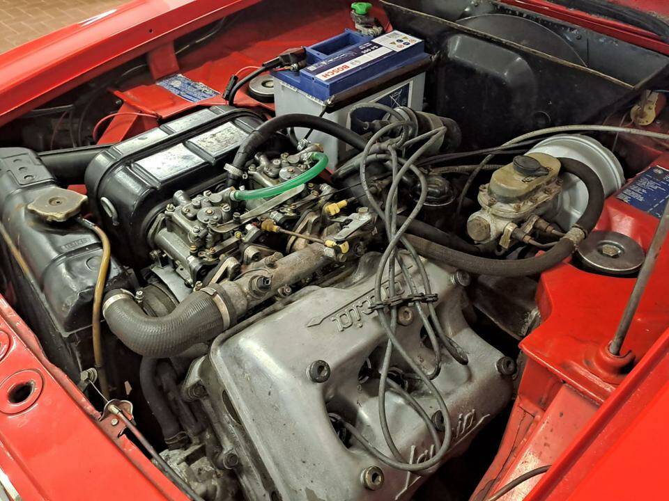 Image 32/33 of Lancia Fulvia Coupe (1973)
