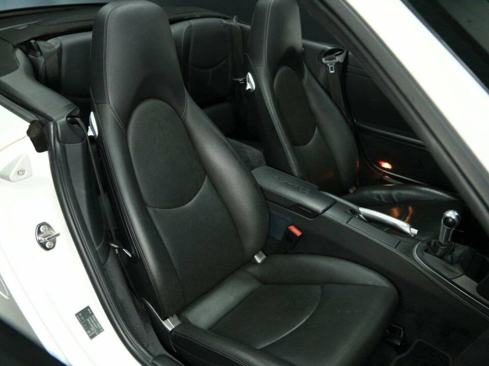 Image 22/30 of Porsche 911 Turbo (2009)