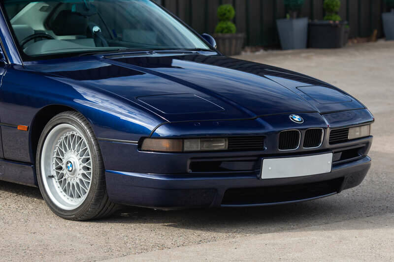 Image 15/50 de BMW 850CSi (1993)