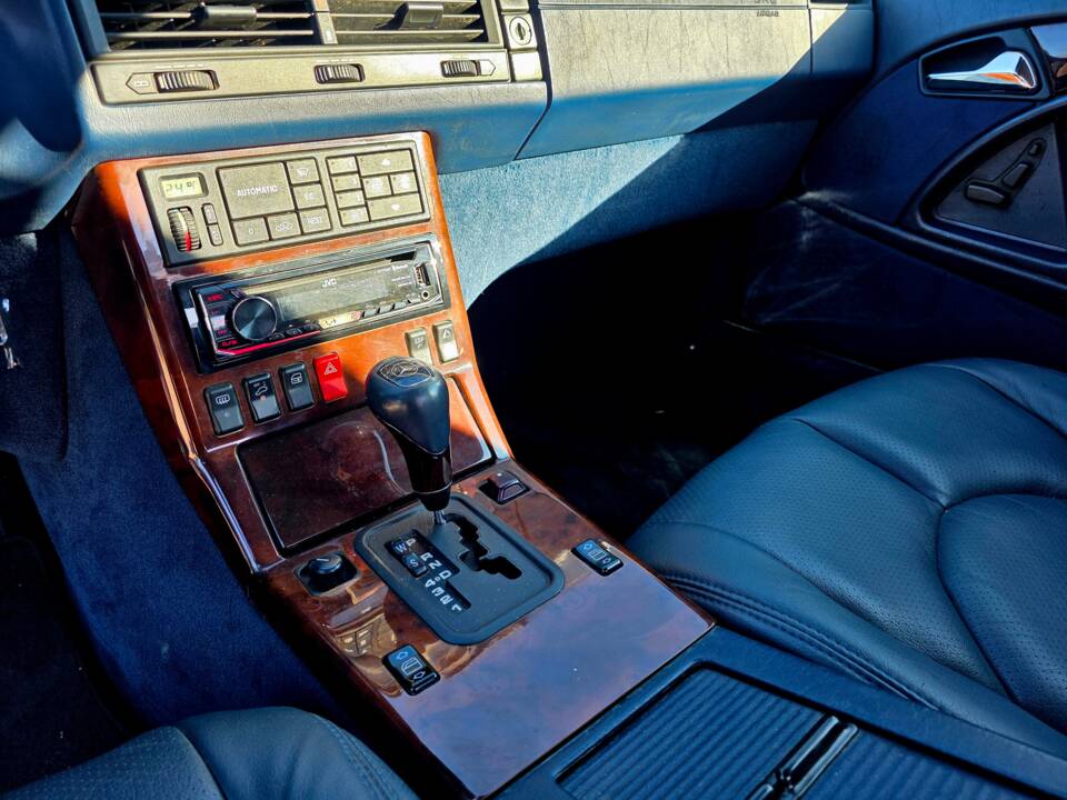 Bild 28/38 von Mercedes-Benz SL 500 (1998)