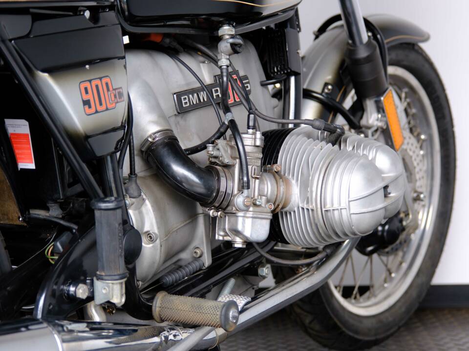 Image 85/91 of BMW R 90 S (1975)