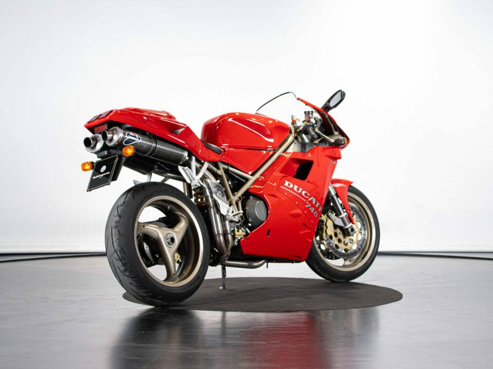 Imagen 4/50 de Ducati 748 S (1996)