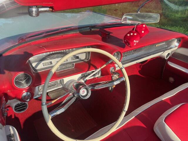 Bild 2/8 von Cadillac Coupe DeVille (1960)