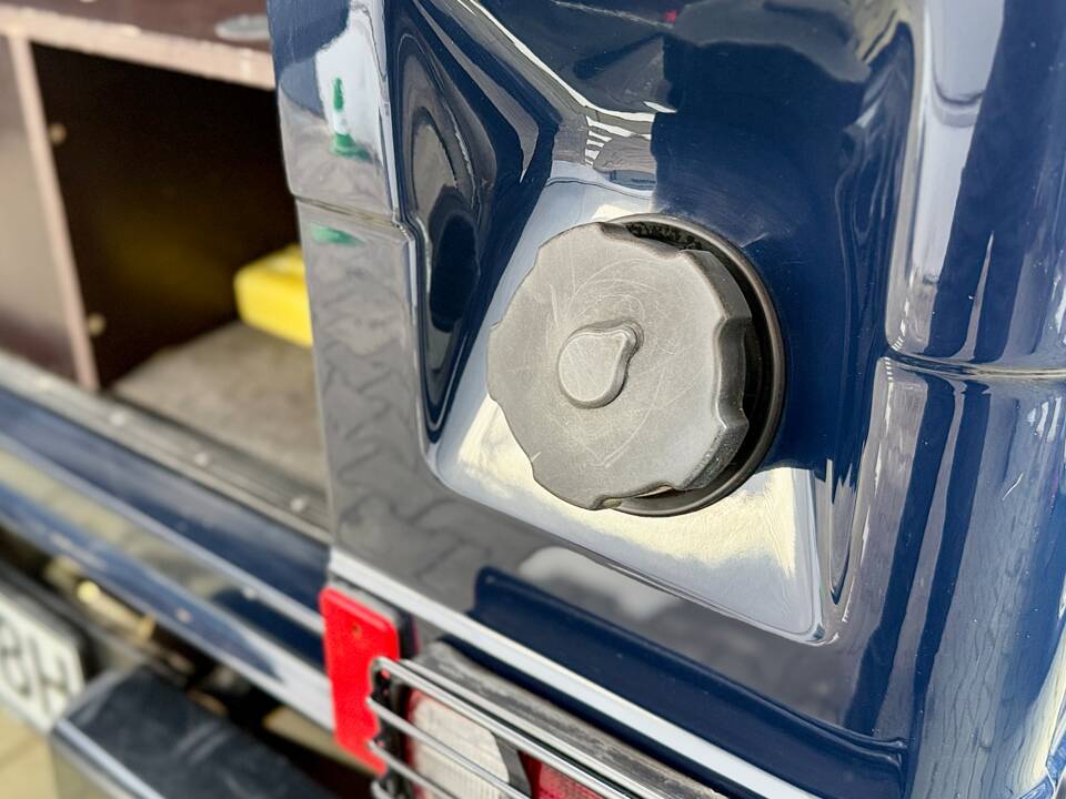 Immagine 12/26 di Mercedes-Benz 280 GE (kurz) (1988)