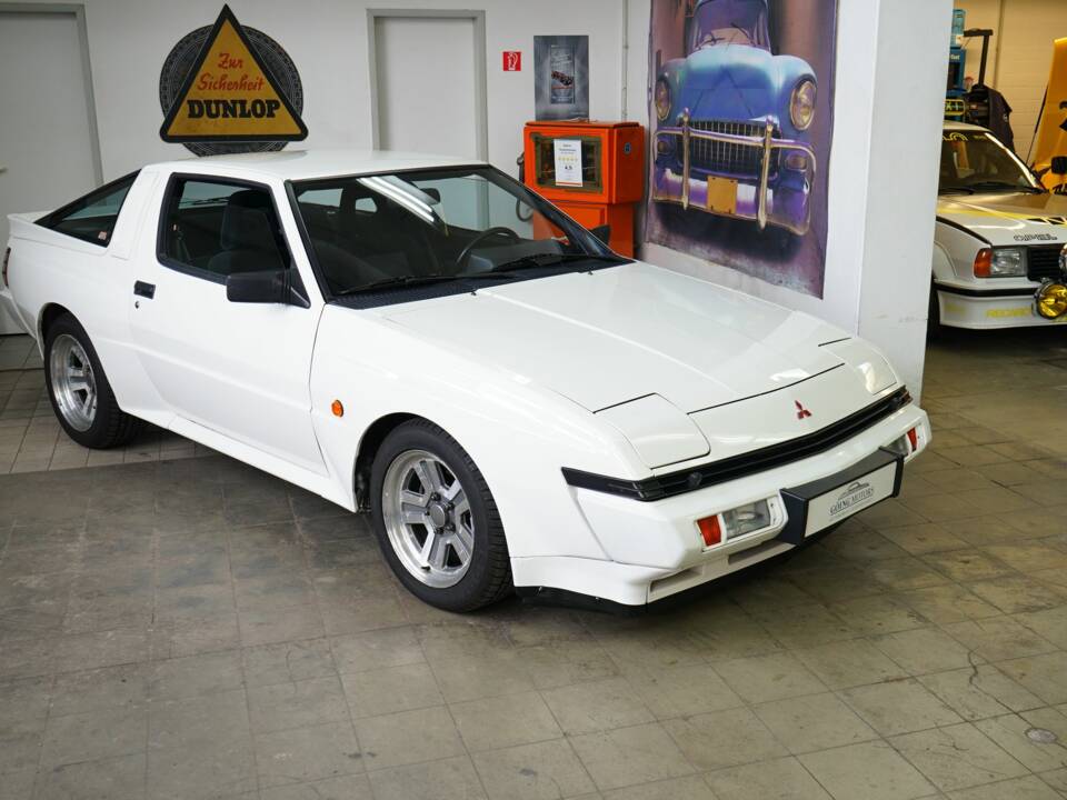 Bild 1/43 von Mitsubishi Starion (1989)