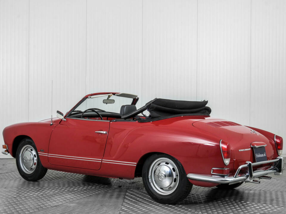 Bild 6/50 von Volkswagen Karmann Ghia 1600 (1971)