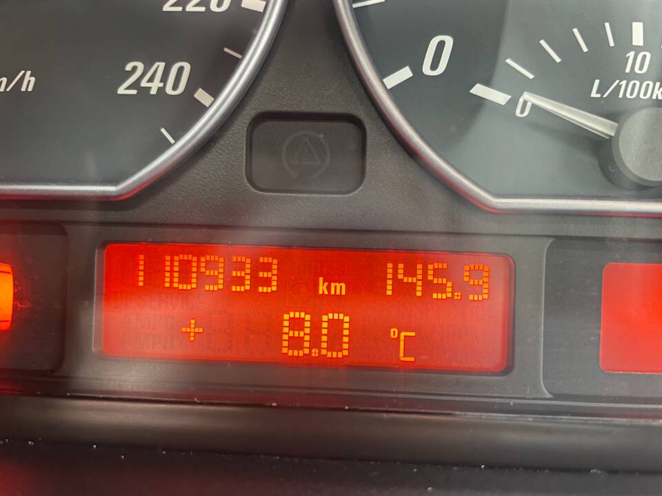 Bild 25/26 von BMW 330Ci (2001)