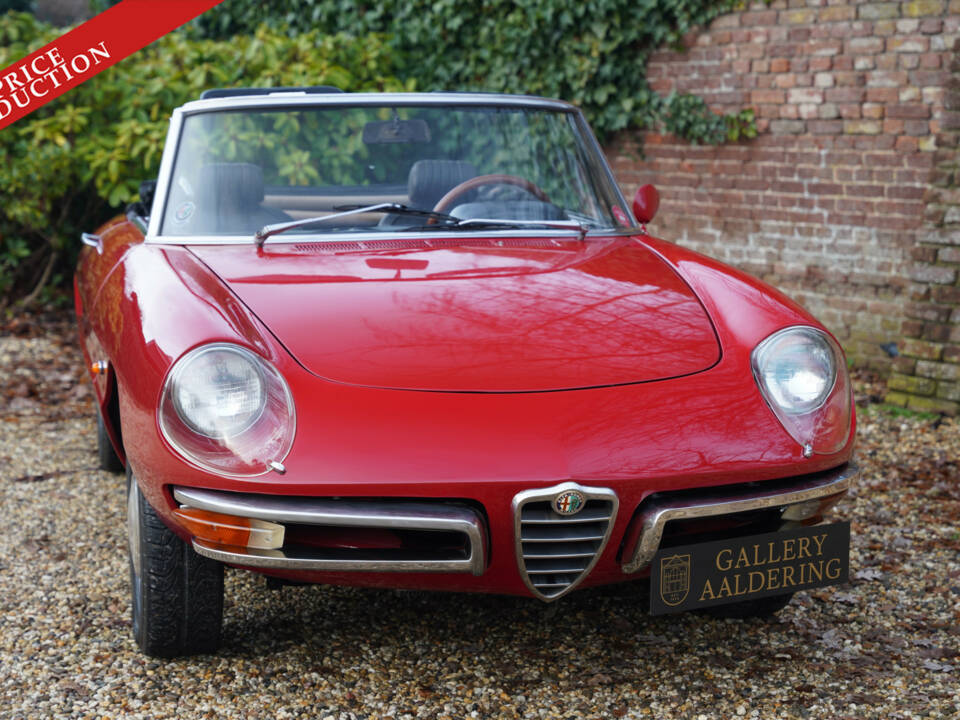 Imagen 10/50 de Alfa Romeo 1600 Duetto (1967)