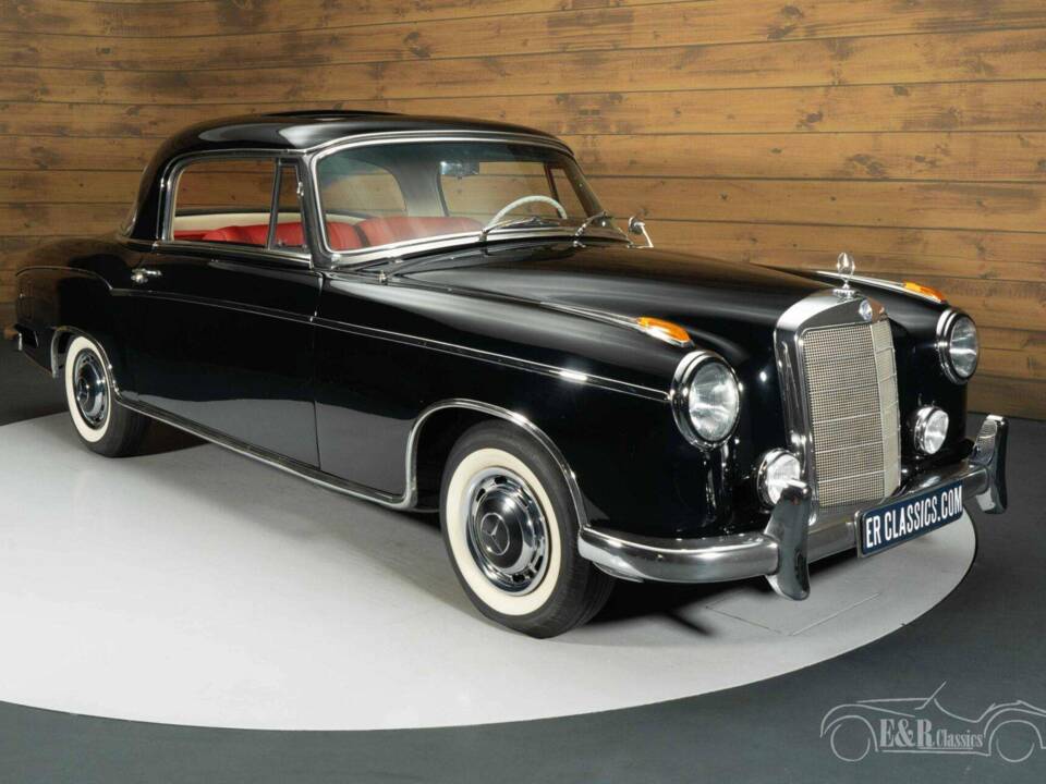 Bild 17/19 von Mercedes-Benz 220 S (1959)