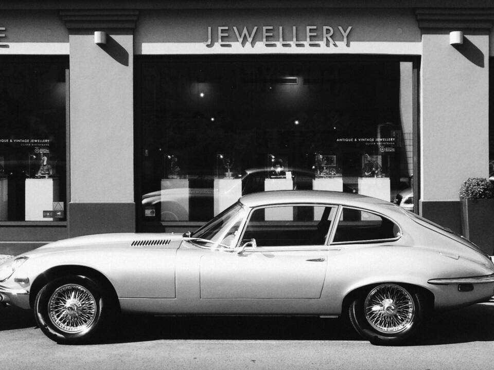 Imagen 1/4 de Jaguar E-Type V12 (2+2) (1971)