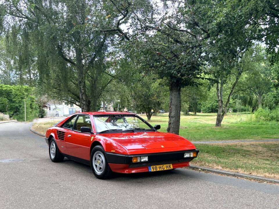 Bild 4/38 von Ferrari Mondial Quattrovalvole (1982)