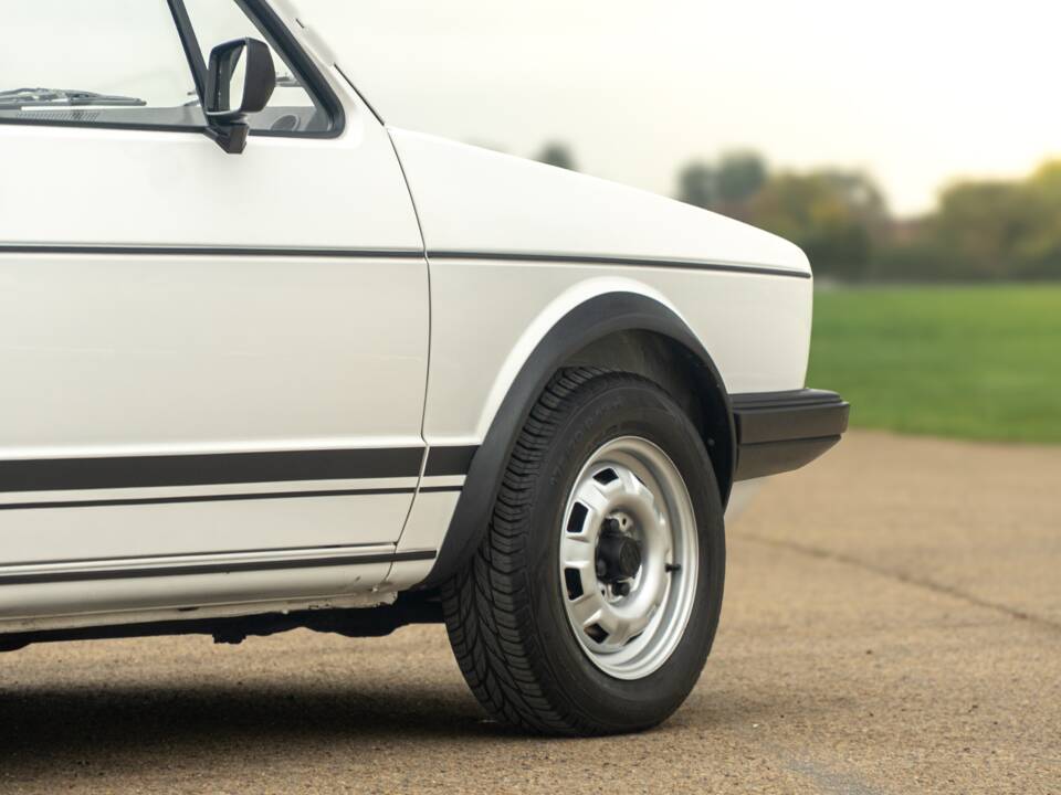 Image 9/40 of Volkswagen Golf I GTI 1.6 (1980)