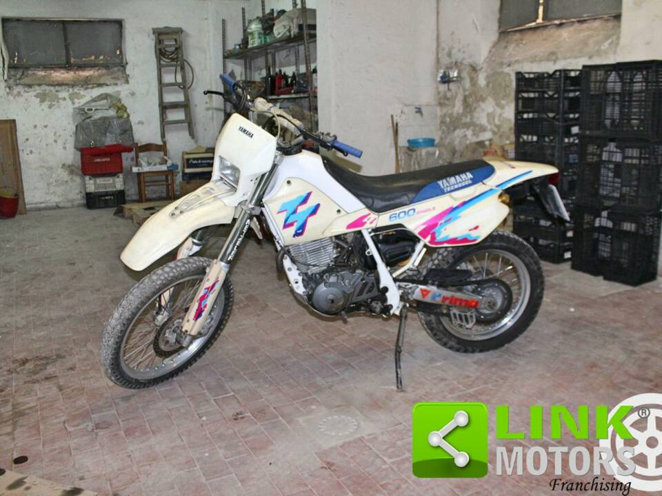 Bild 5/10 von Yamaha DUMMY (1994)