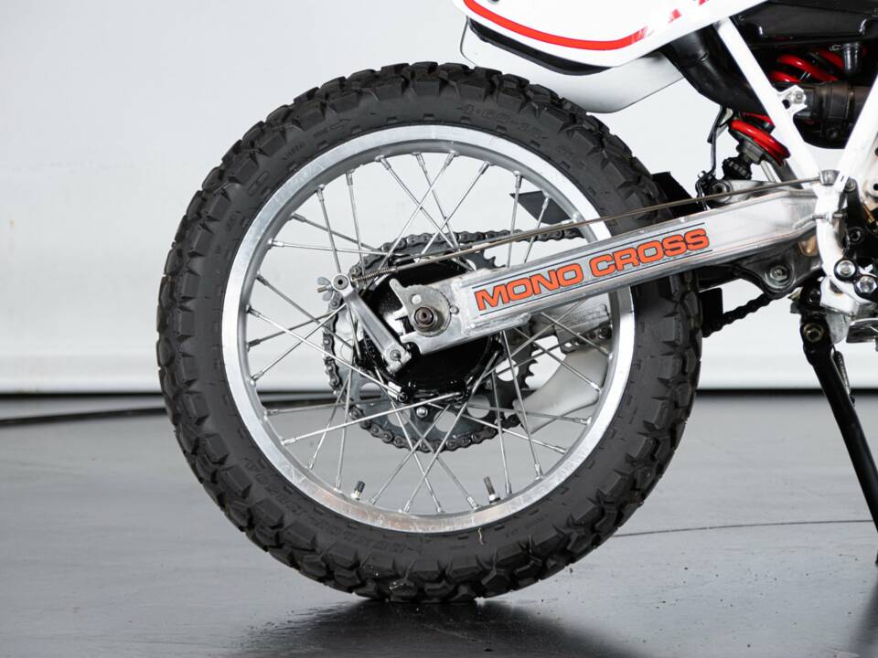 Image 39/50 de Yamaha DUMMY (1986)