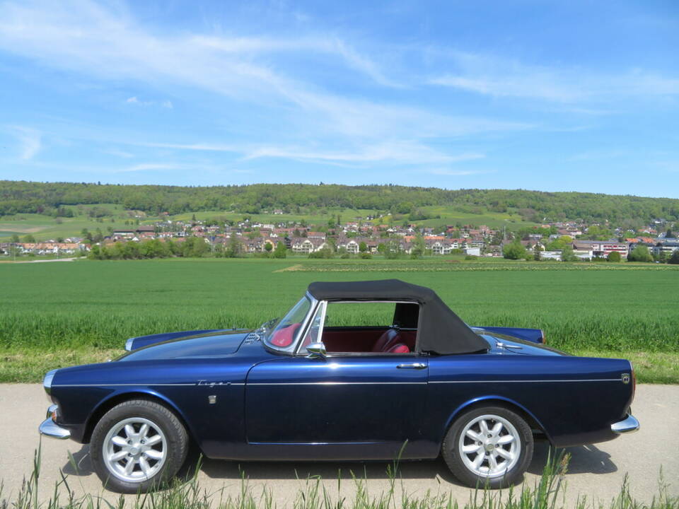 Image 4/23 de Sunbeam Tiger Mk I (1966)