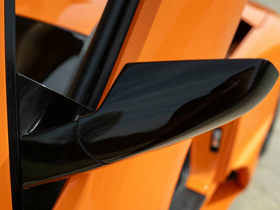 Image 21/50 of Lamborghini Murciélago (2003)