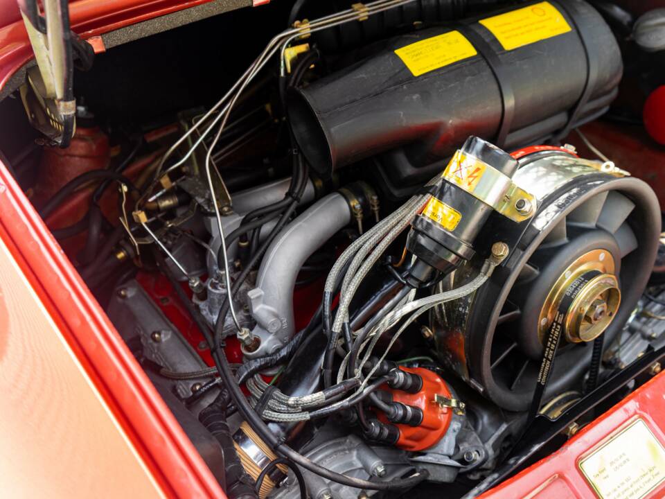 Imagen 40/41 de Porsche 911 SC 3.0 (1982)