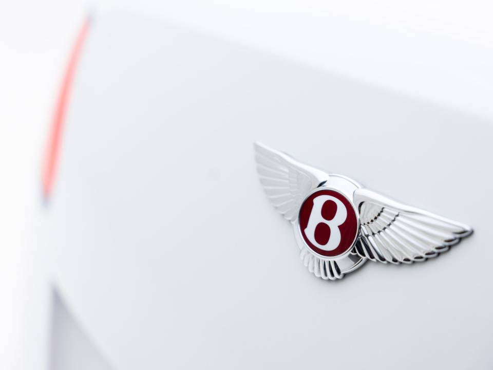 Bild 32/38 von Bentley Continental GT V8 (2014)