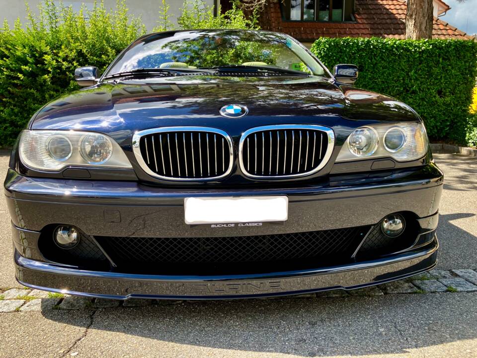 Image 24/32 of BMW 330Ci (2004)