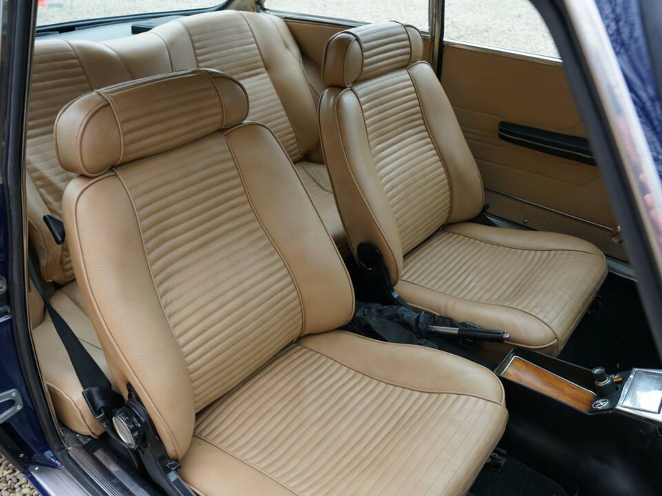 Bild 47/50 von Alfa Romeo 2000 GTV (1974)