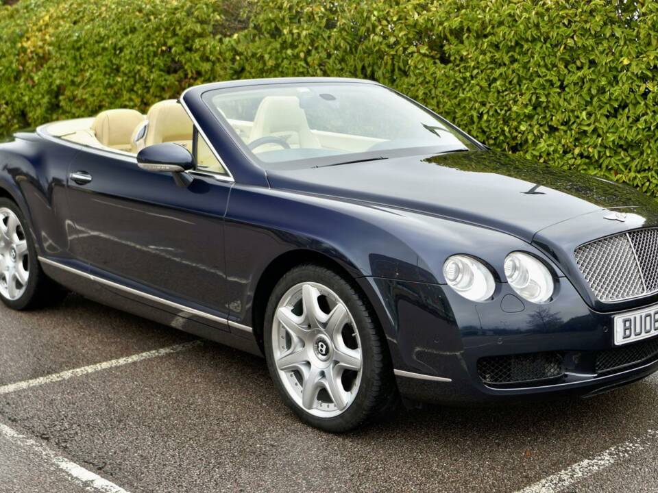 Image 1/50 de Bentley Continental GTC (2008)