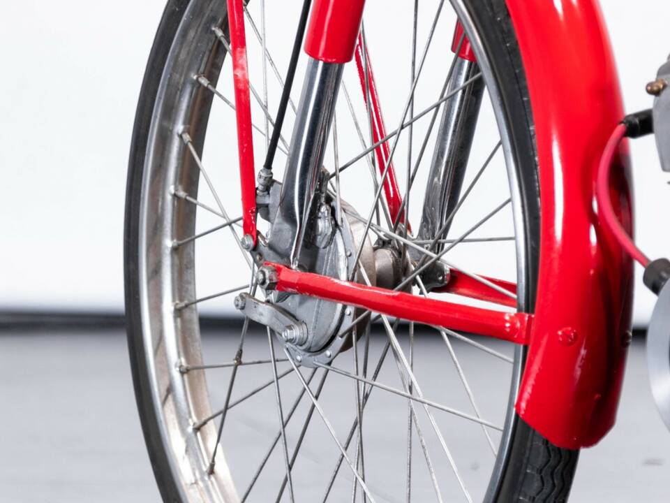 Bild 13/44 von Ducati DUMMY (1952)