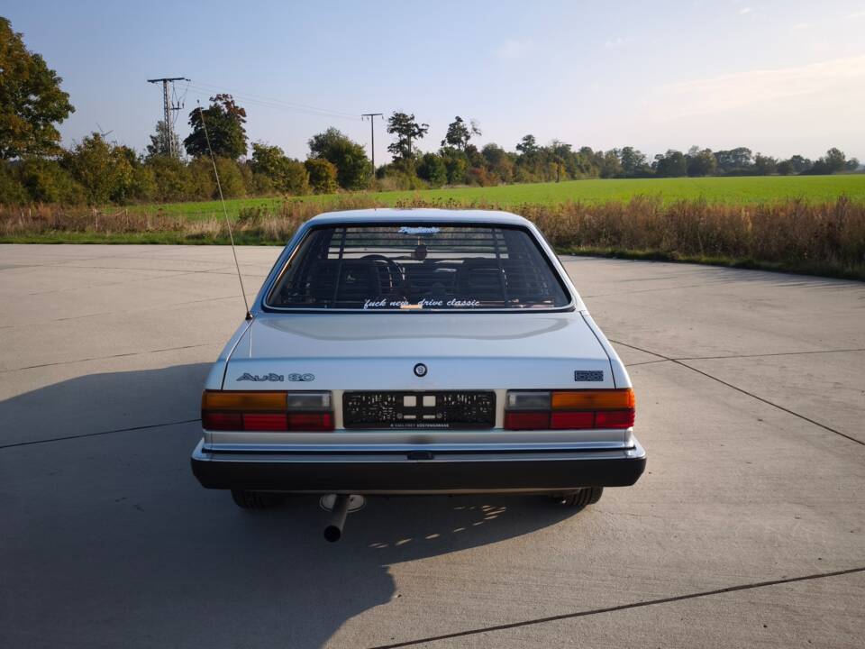 Image 60/94 de Audi 80 CD 5S (1982)