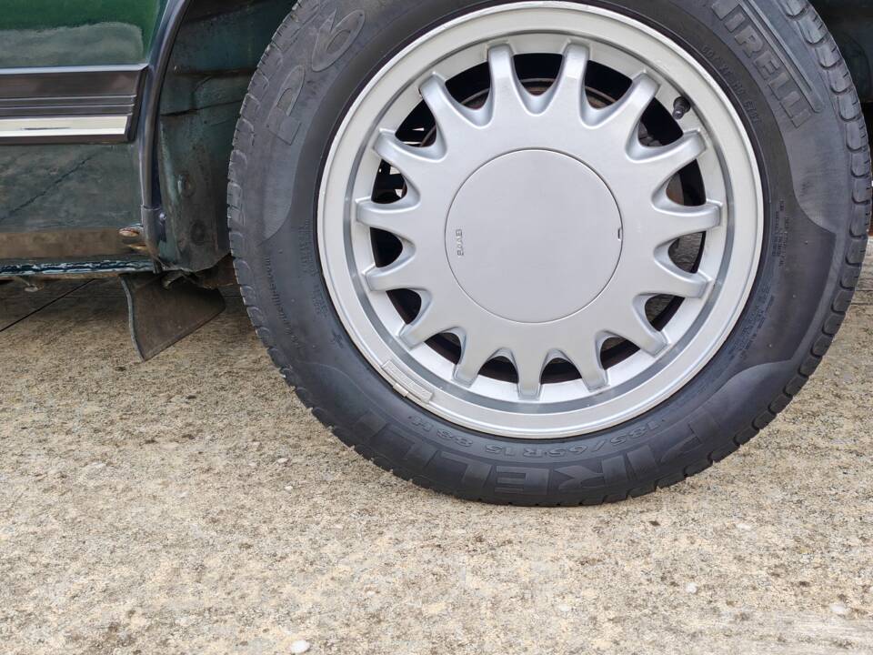 Image 28/44 of Saab 900 S (1992)