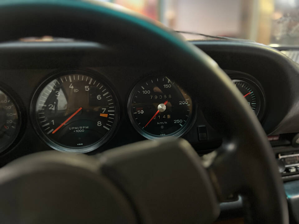 Image 36/75 of Porsche 911 Carrera 2.7 (1973)