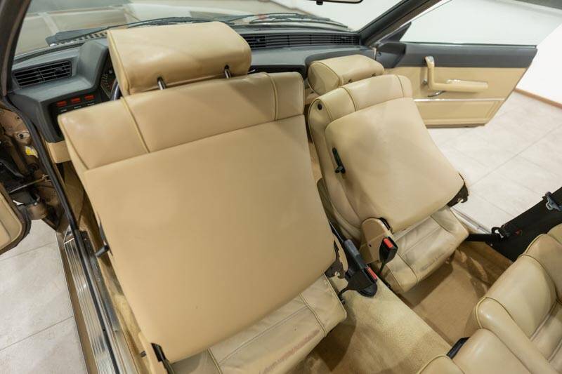 Bild 26/37 von BMW 635 CSi (1982)