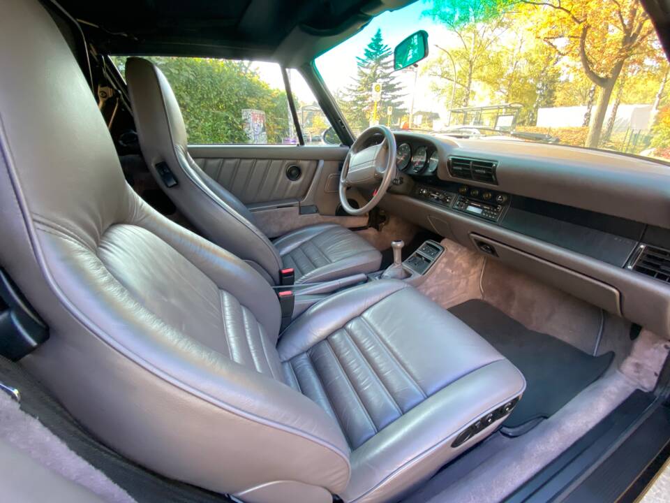 Bild 9/14 von Porsche 911 Carrera 2 (1994)