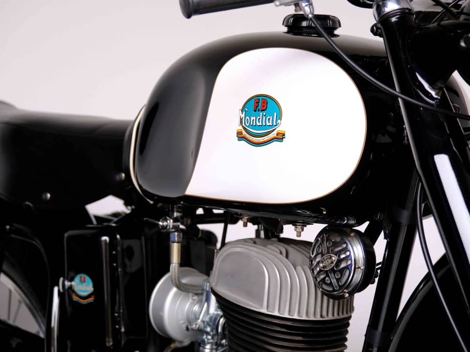 Image 16/68 of Mondial 160 Sport Lusso (1954)