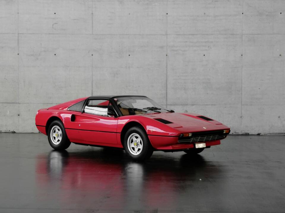 Bild 6/50 von Ferrari 308 GTS (1979)