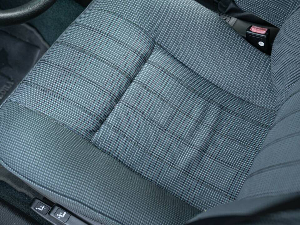 Bild 31/50 von Lancia Dedra 1.8 i.e. (1990)