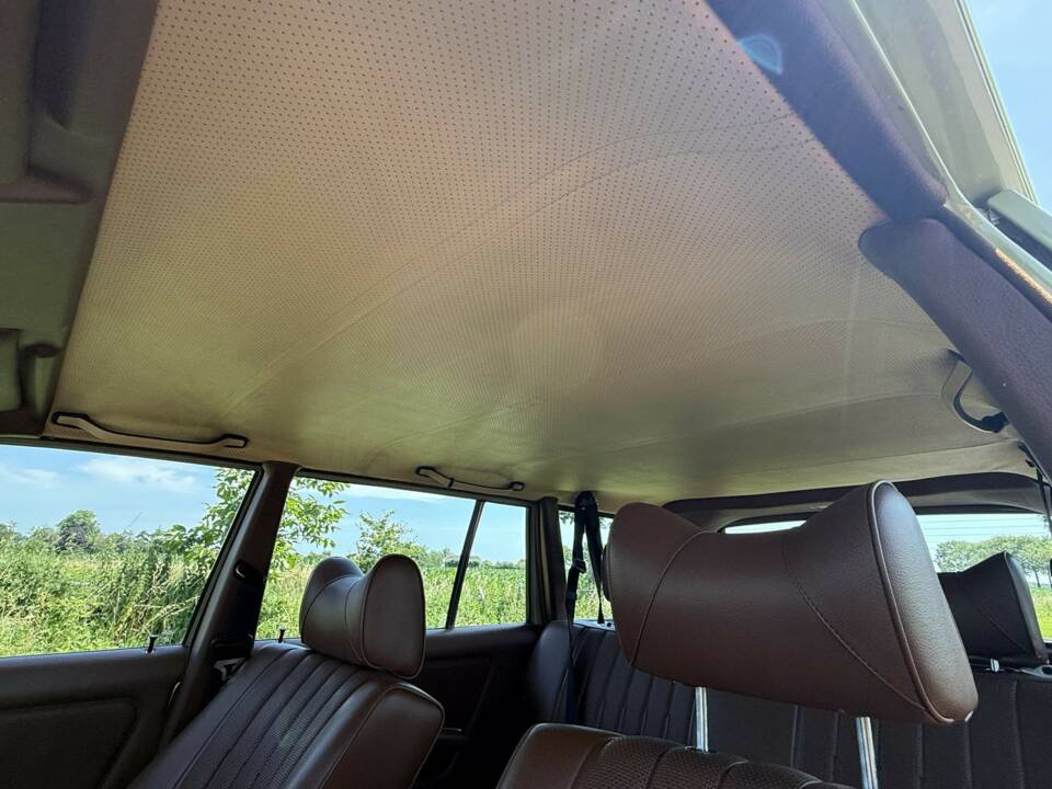 Bild 20/21 von Mercedes-Benz 300 TD (1978)