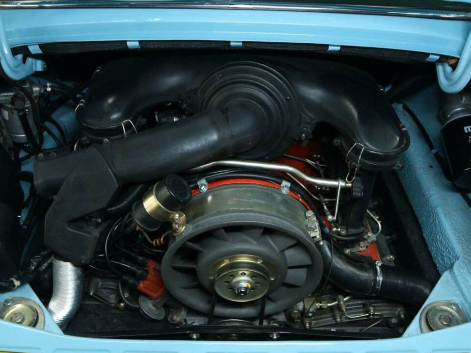 Bild 35/49 von Porsche 911 2.4 E (1972)